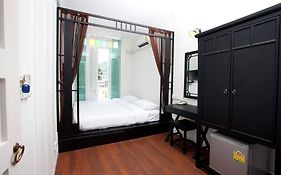 99 Oldtown Boutique Guesthouse Phuket